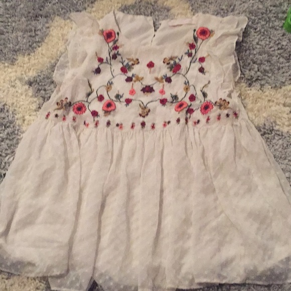 Tops - Women’s blouse